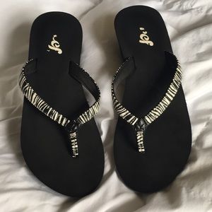 Reef flip flops